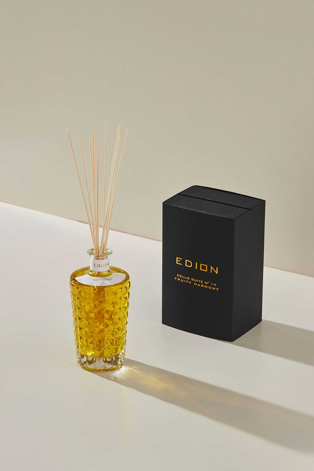 Cello suite n.17 fruity harmony