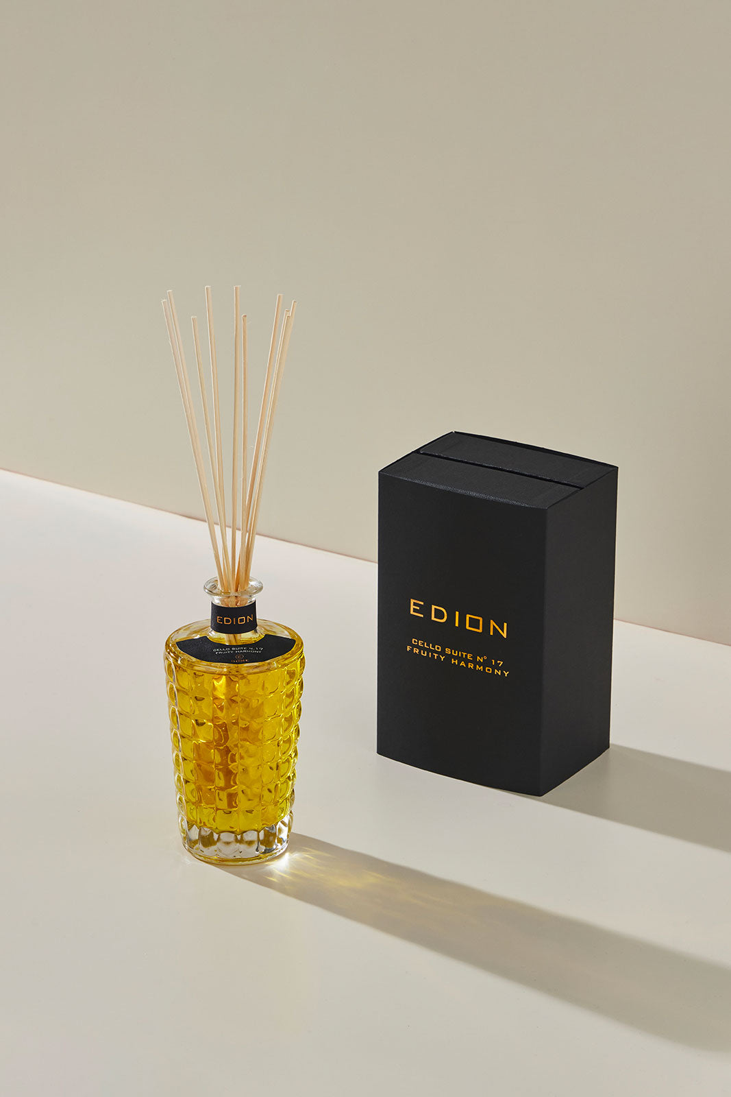 Cello suite n.17 fruity harmony