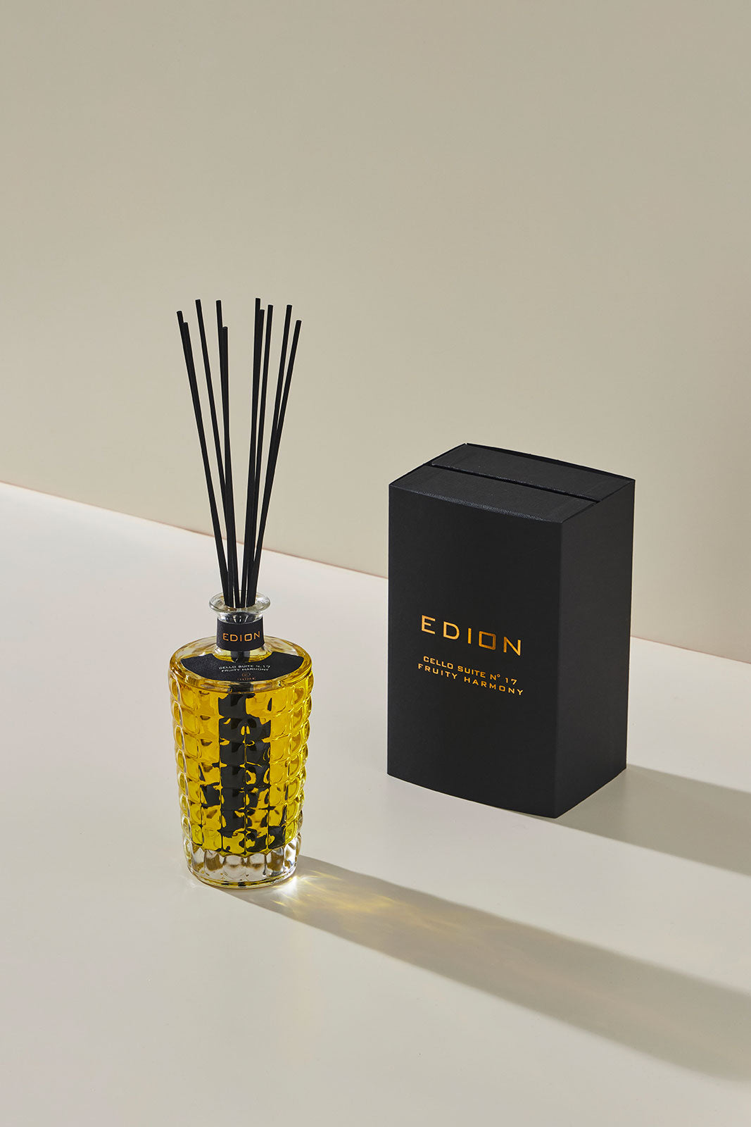 Cello suite n.17 fruity harmony