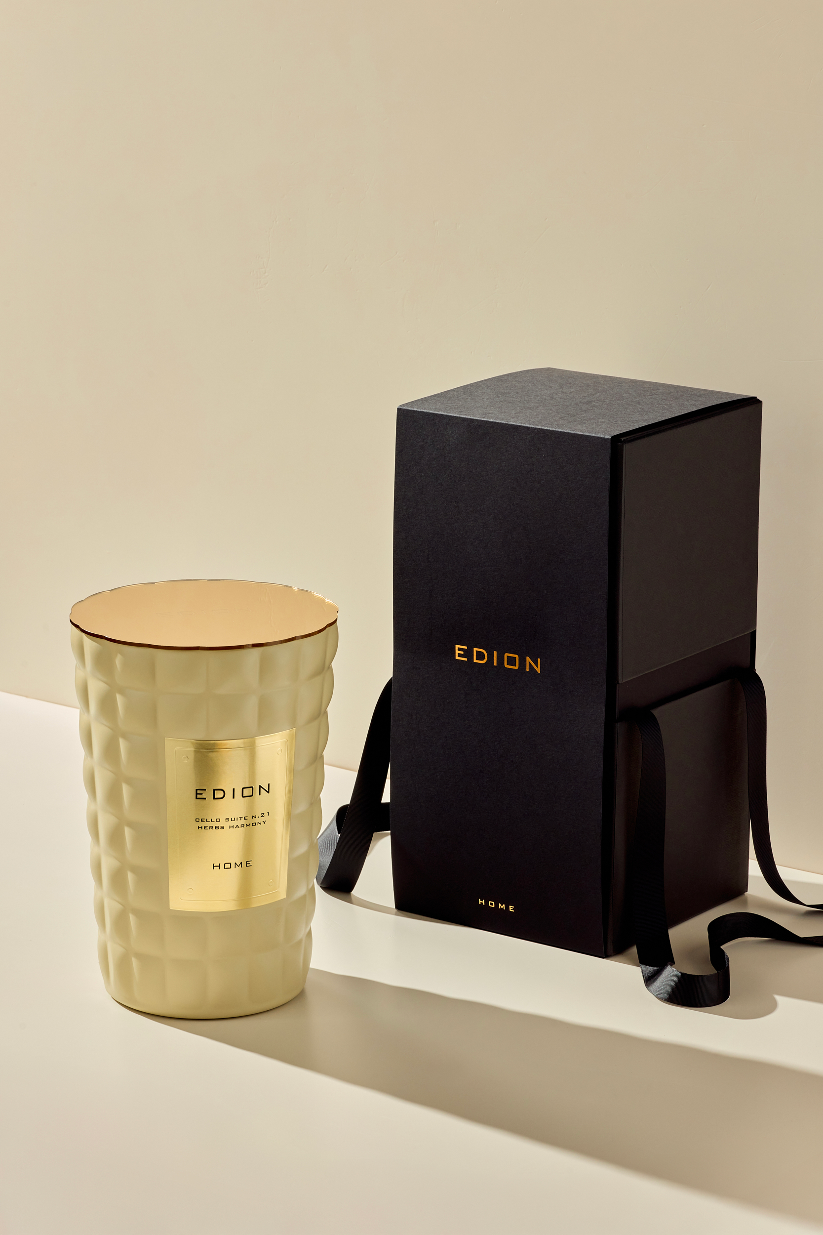 Candela profumata luxury Cello suite n.21 Herbs harmony