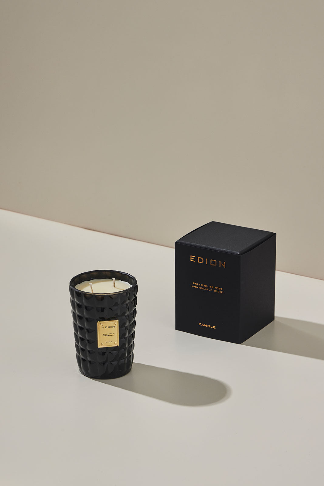 Luxury scented candle Cello suite n.29 Montecarlo night 