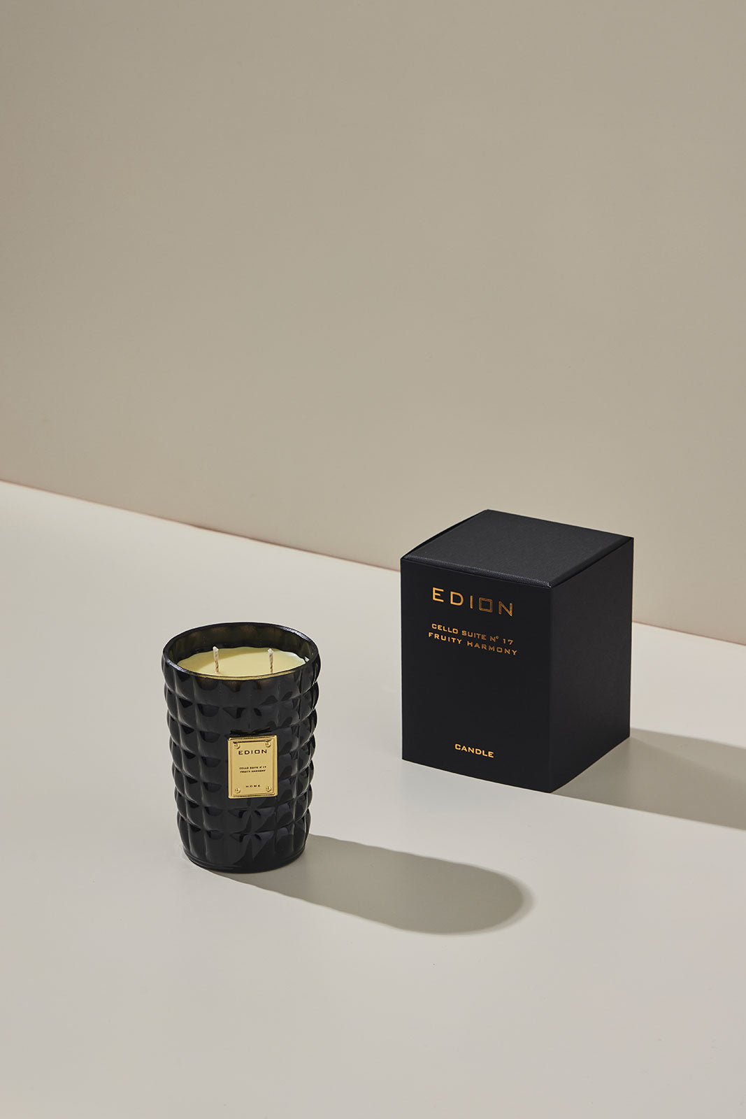Luxury scented candle Cello suite n.17 Fruity harmony