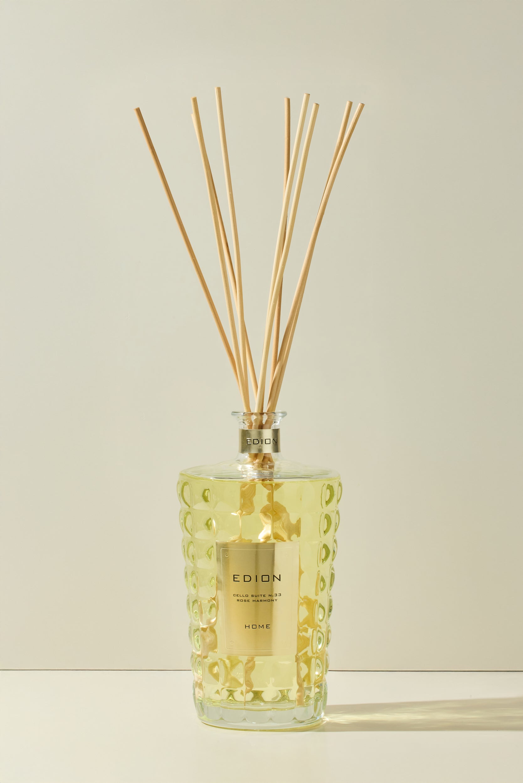 Cello suite n.33 Amber Harmony