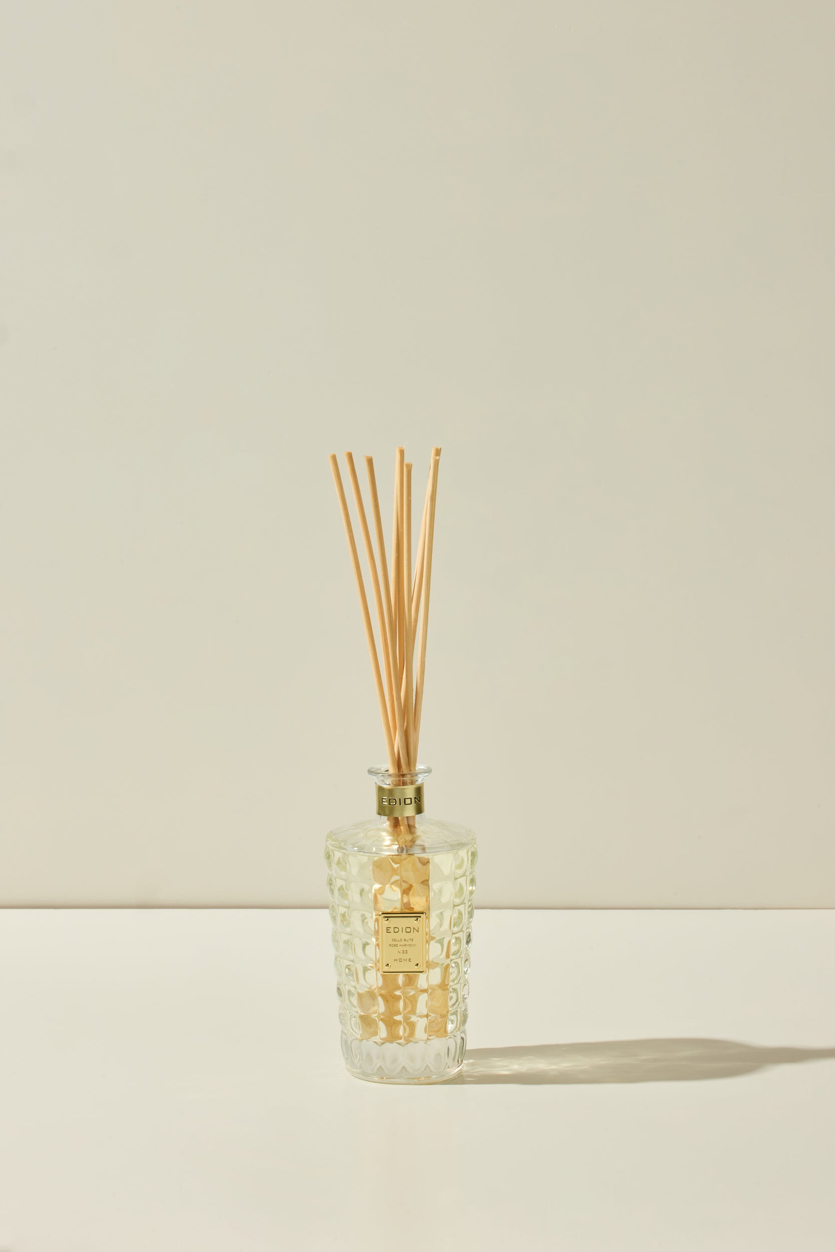 Cello suite n.33 Amber Harmony