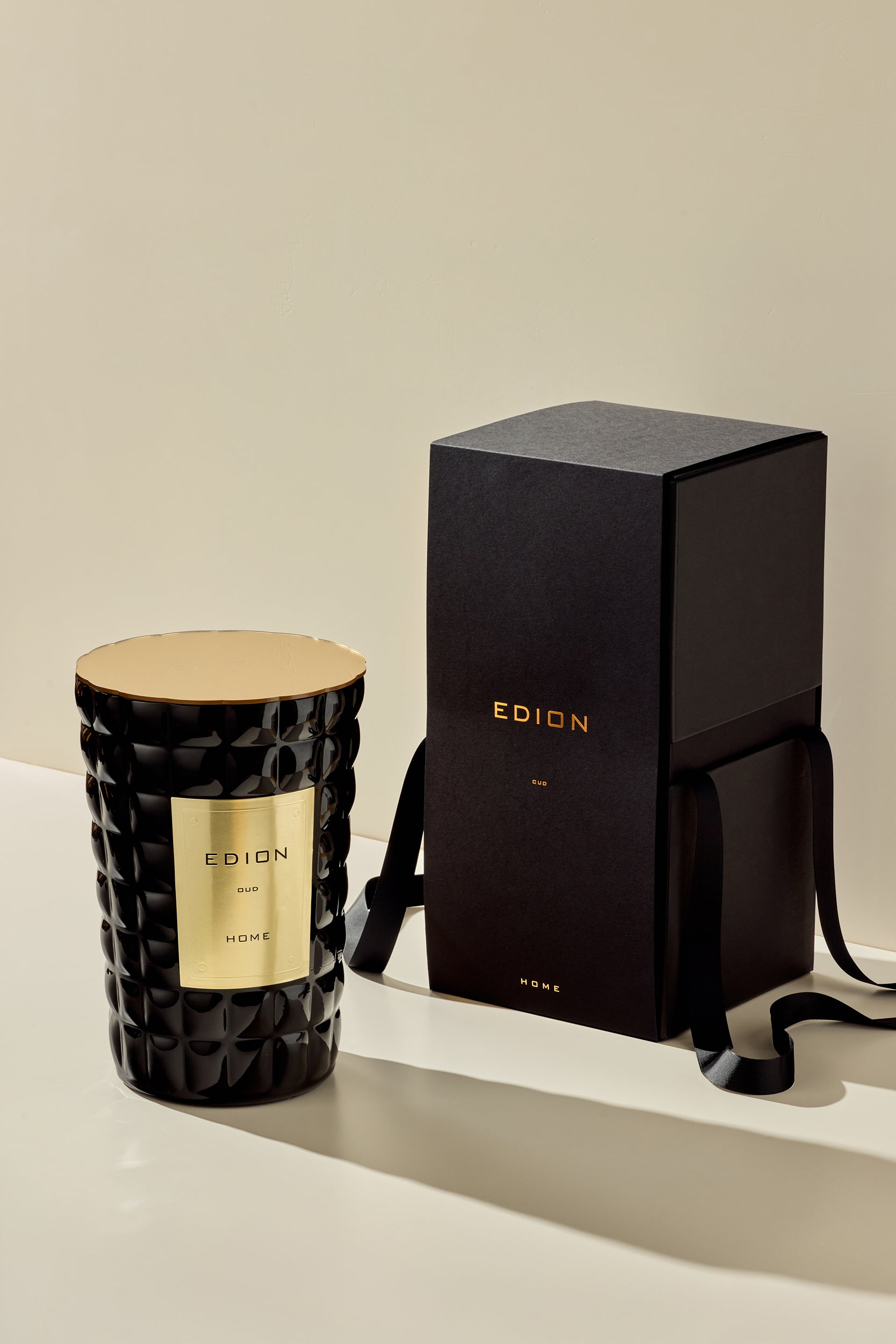 Candela profumata luxury OUD