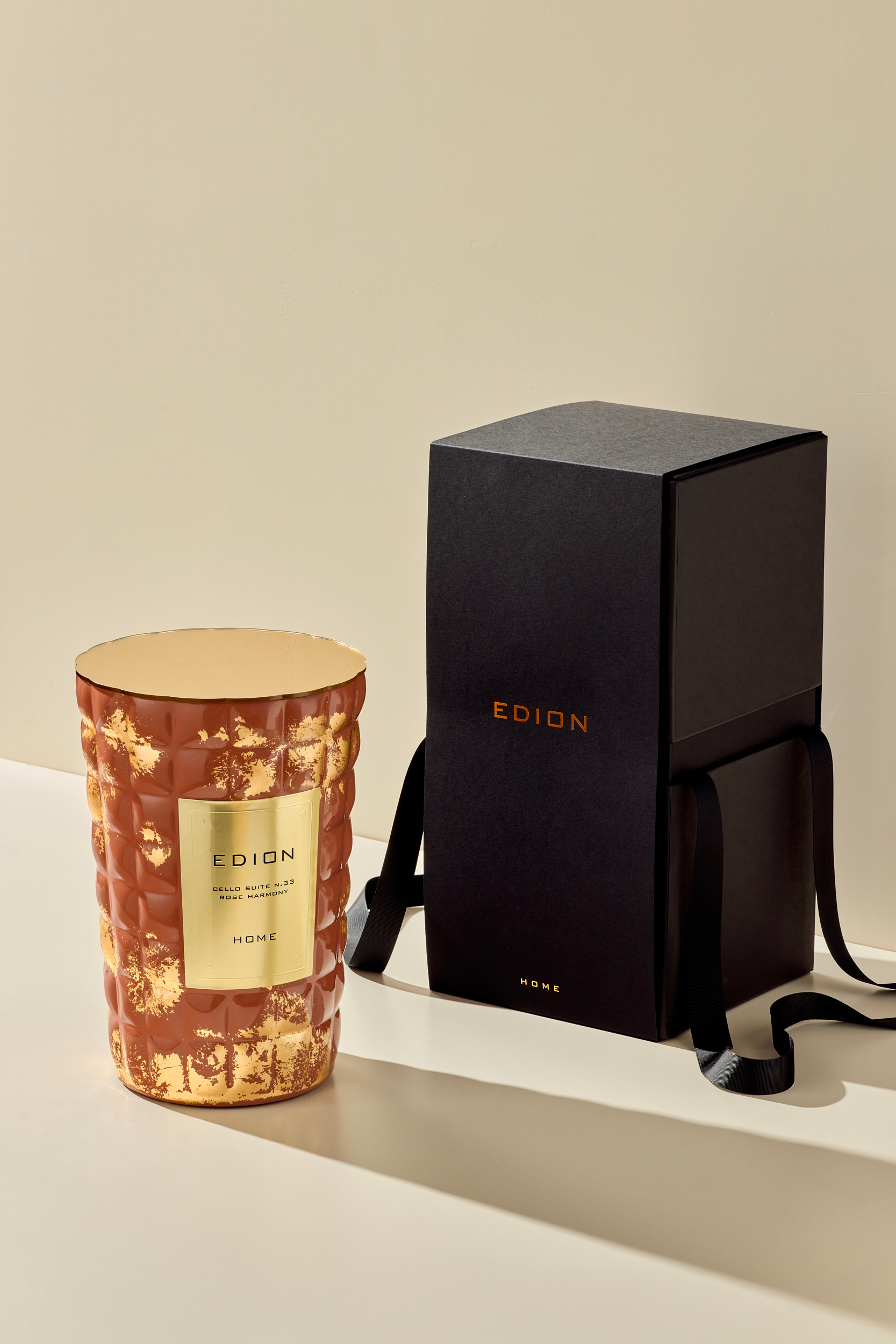 Candela profumata luxury Cello suite n.33 Amber Harmony